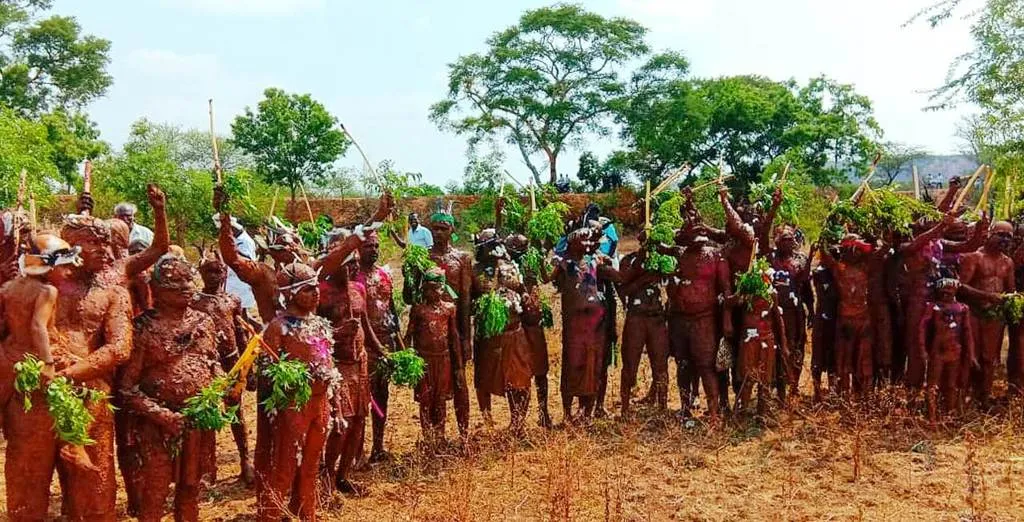 Bizarre festival in putukottai ponnamaravathy